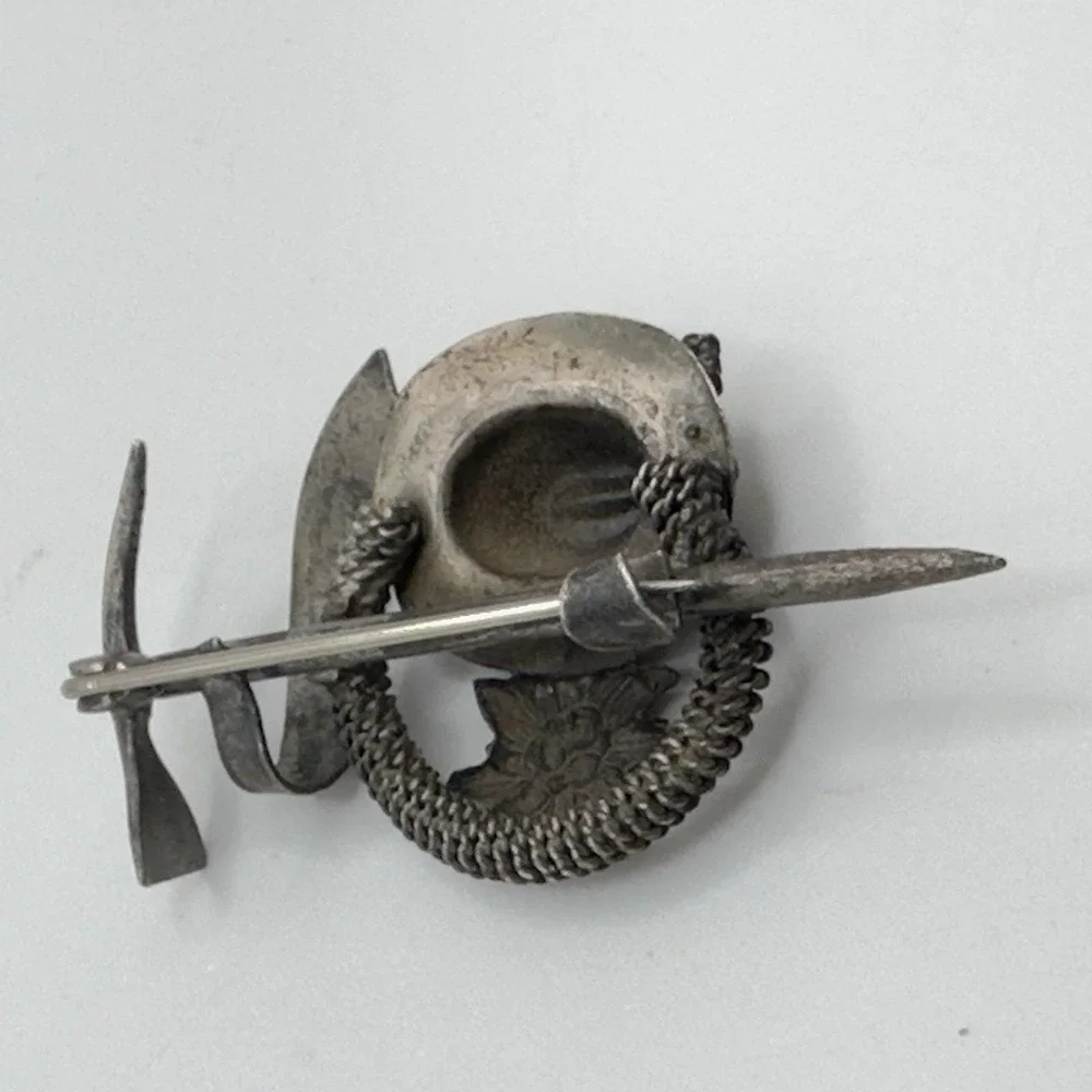 Vintage Innsbruck Austria Souvenir Brooch Edelweiss Hat Alpine Silver Tone 60s
